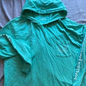 Vineyard vines California T-shirt hoodie